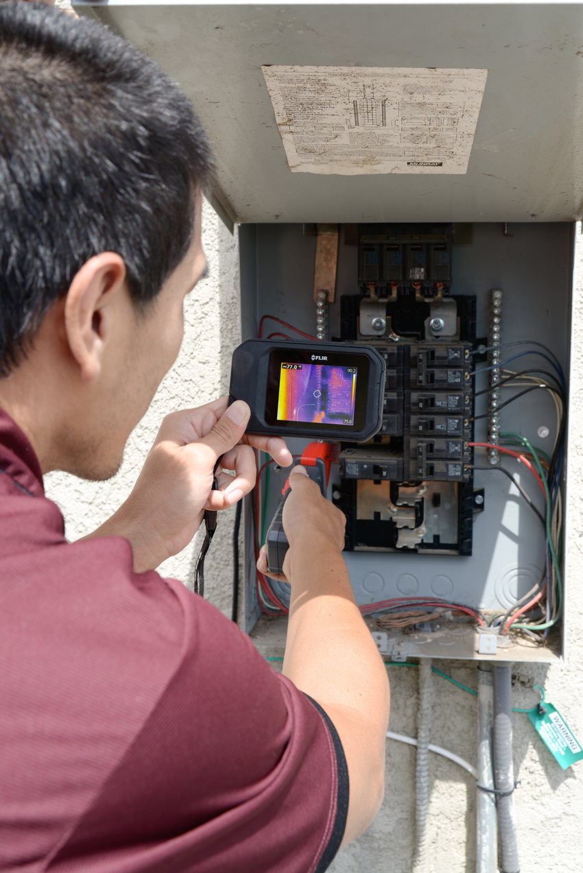 Infrared thermal imaging inspection