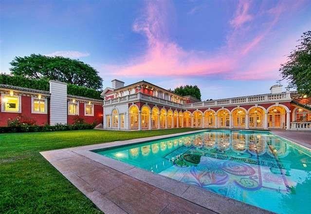 Luxury estate with pool inspection